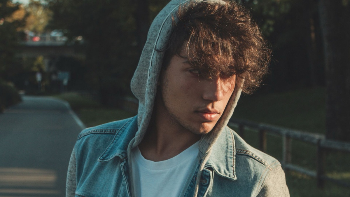 5 Ways Men Can Accessorize Their Fall Outfits