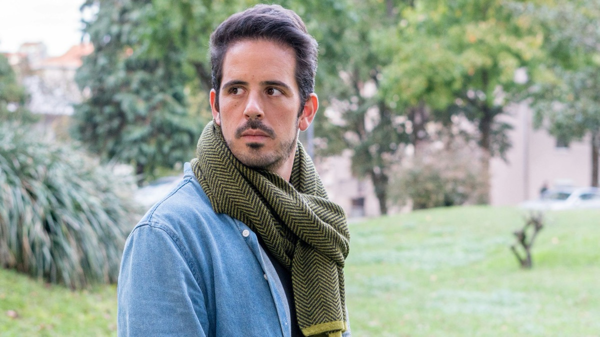 5 Ways Men Can Accessorize Their Fall Outfits