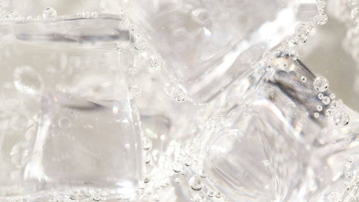 5 At-Home Remedies For Breakouts