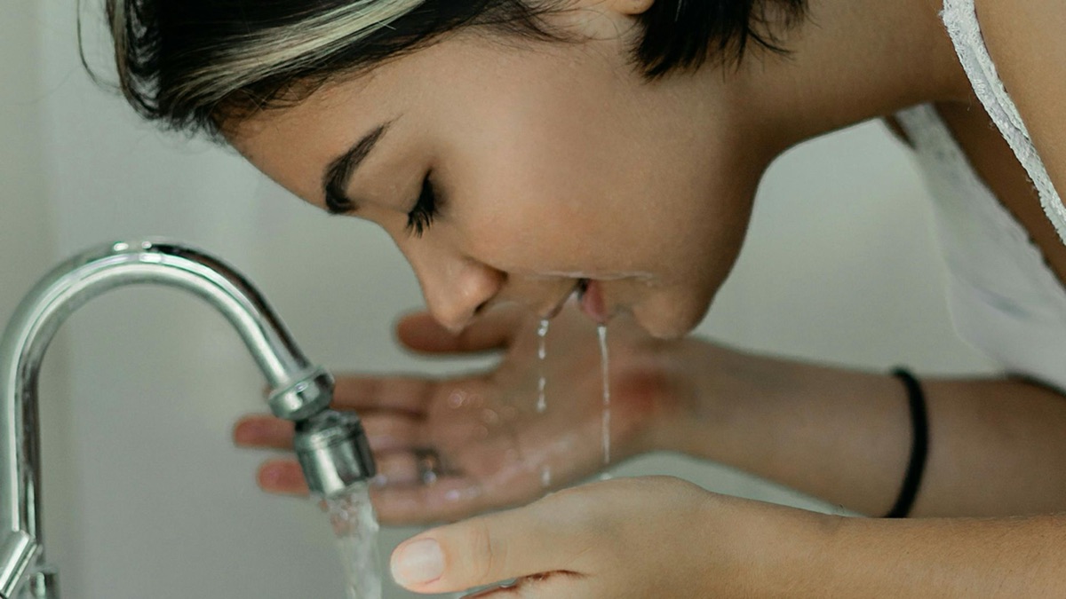 5 Skincare Hacks That'll Make Your Life Easier